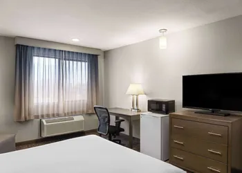 Baymont by Wyndham Moses Lake hotel thumbnail 8