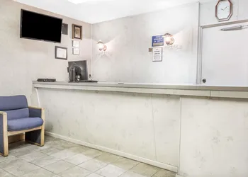 Travelodge by Wyndham La Grande hotel thumbnail 2