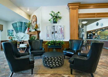 Oxford Suites Hermiston hotel thumbnail 4