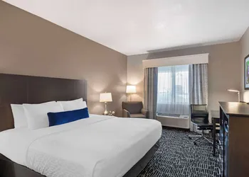 Best Western Greeley hotel thumbnail 8