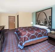 Super 8 by Wyndham Okawville hotel detail image 4