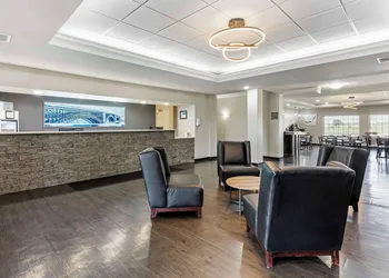 Best Western Plus MidAmerica Hotel hotel thumbnail 2