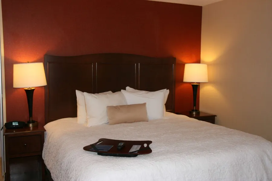 Hampton Inn & Suites Peru hotel detail image 6