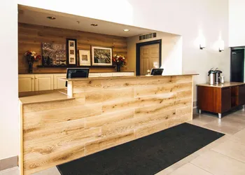 Country Inn & Suites by Radisson, Stockton, IL hotel thumbnail 3