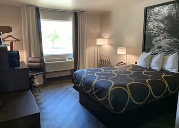 Greeley Valley Lodge hotel thumbnail 3
