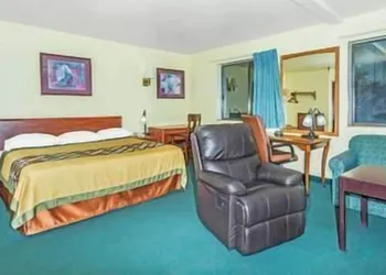 Greeley Valley Lodge hotel thumbnail 6