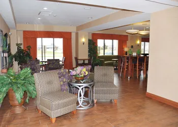 Hampton Inn Macomb hotel thumbnail 2