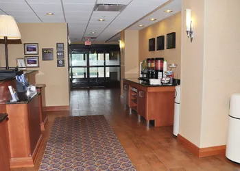 Hampton Inn Macomb hotel thumbnail 4