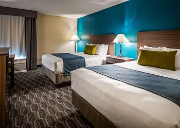 Best Western Plus Yadkin Valley Inn & Suites hotel thumbnail 5
