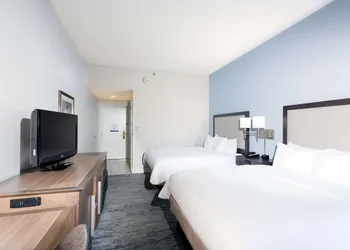 Hampton Inn Mount Airy hotel thumbnail 2