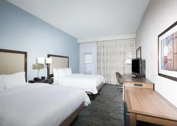 Hampton Inn Mount Airy hotel thumbnail 3