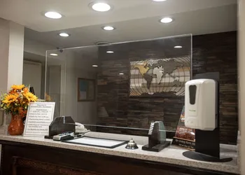Knights Inn Mount Airy hotel thumbnail 5