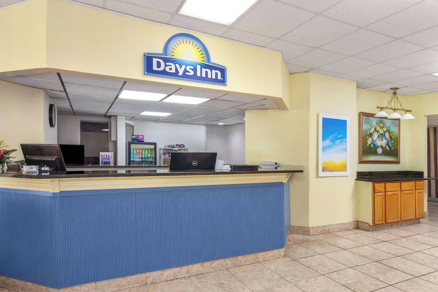Days Inn by Wyndham Shelby hotel detail image 2