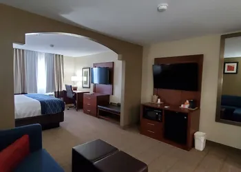Comfort Inn & Suites Lordsburg I-10 hotel thumbnail 6