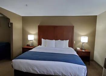 Comfort Inn & Suites Lordsburg I-10 hotel thumbnail 8