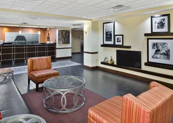 Hampton Inn Hinesville hotel thumbnail 3