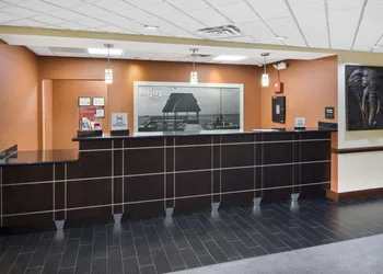 Hampton Inn Hinesville hotel thumbnail 4