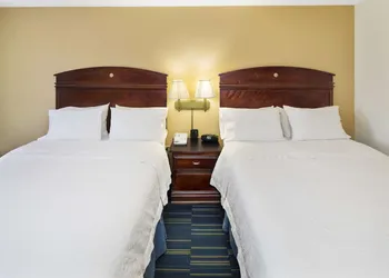 Hampton Inn Hinesville hotel thumbnail 7