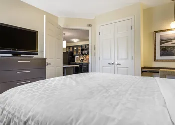 Candlewood Suites Alabaster by IHG hotel thumbnail 8