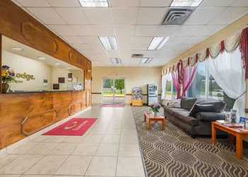 Econo Lodge Cullman South hotel thumbnail 3