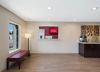 Red Roof Inn Jasper hotel thumbnail 3
