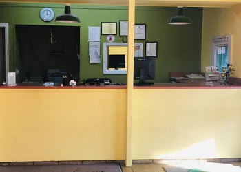 Relax Inn Guin hotel thumbnail 2