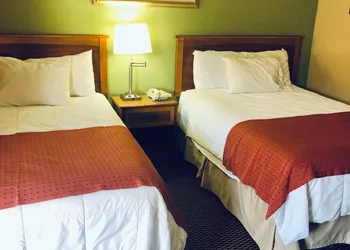 Relax Inn Guin hotel thumbnail 3