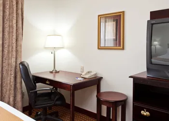 Holiday Inn Express Clanton by IHG hotel thumbnail 5
