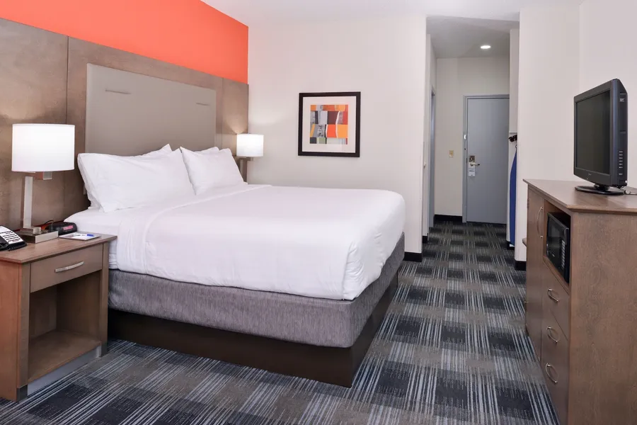 Holiday Inn Express Clanton by IHG hotel detail image 6