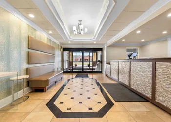 Quality Inn Alexander City hotel thumbnail 5