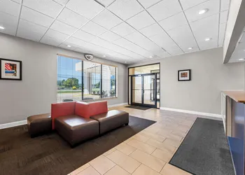 Americas Best Value Inn Hamilton hotel thumbnail 3