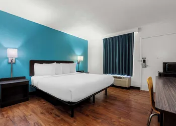 Americas Best Value Inn Hamilton hotel thumbnail 7