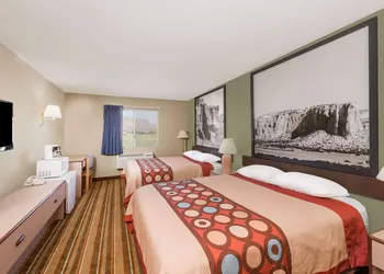 Super 8 by Wyndham Socorro hotel thumbnail 3