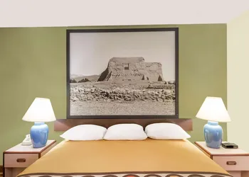 Super 8 by Wyndham Socorro hotel thumbnail 7