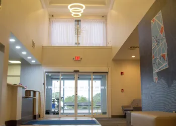 Holiday Inn Express Hotel & Suites Cullman by IHG hotel thumbnail 2