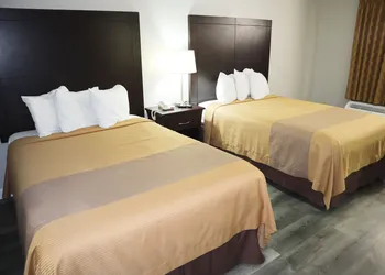 Days Inn by Wyndham Moulton hotel thumbnail 4