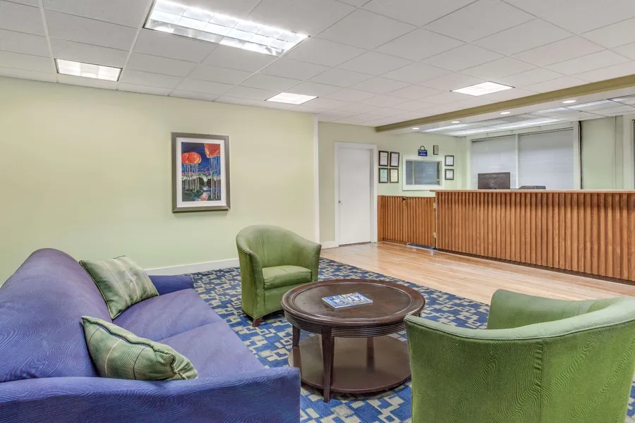 Days Inn by Wyndham Cullman hotel detail image 2