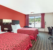 Days Inn by Wyndham Cullman hotel detail image 4