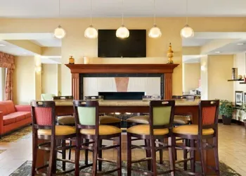 Summit Suites hotel thumbnail 2