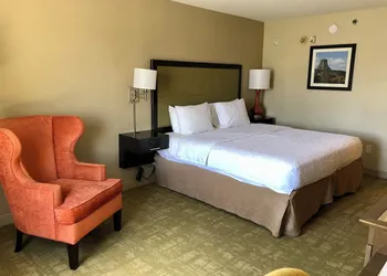 Summit Suites hotel thumbnail 5