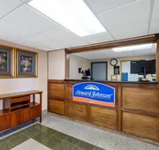 Howard Johnson by Wyndham Gillette hotel detail image 4