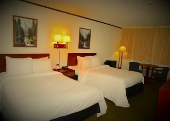 Howard Johnson by Wyndham Gillette hotel thumbnail 8