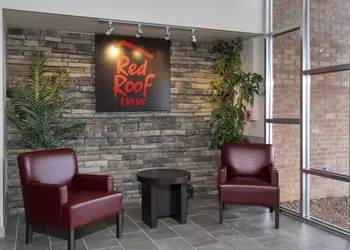Red Roof Inn Marion, VA hotel thumbnail 3