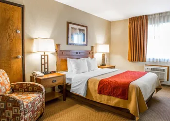 Quality Inn Ironwood hotel thumbnail 8