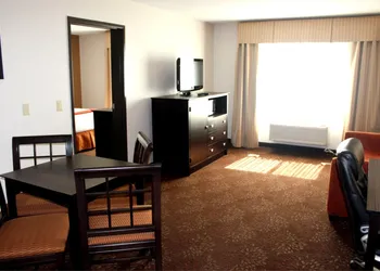 Holiday Inn Express Houghton-Keweenaw by IHG hotel thumbnail 5