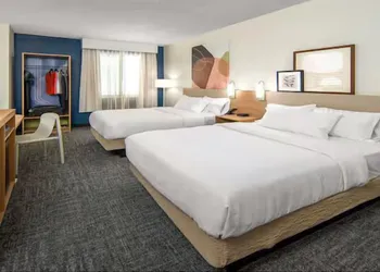 Spark by Hilton Sheridan hotel thumbnail 4