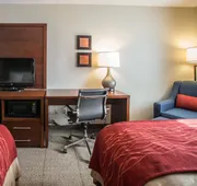 Quality Inn & Suites Boonville - Columbia hotel detail image 4