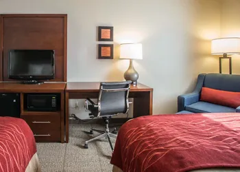 Quality Inn & Suites Boonville - Columbia hotel thumbnail 4