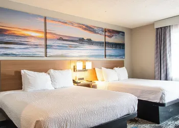 Days Inn by Wyndham Troy hotel thumbnail 6