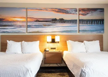 Days Inn by Wyndham Troy hotel thumbnail 7